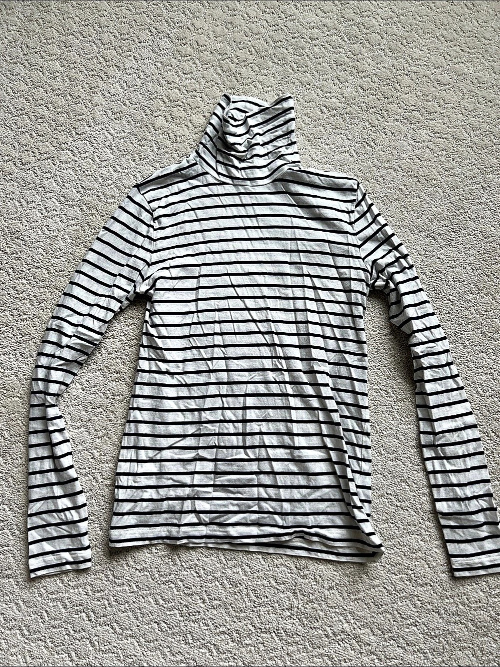 J Crew Striped Turtleneck Long Sleeve Top in White & Black Like New